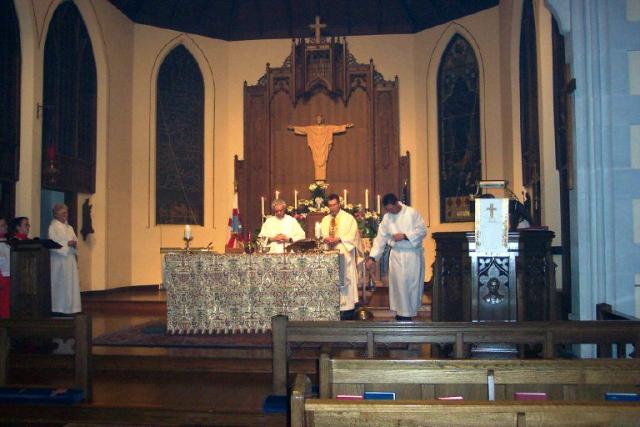 Censing the Altar