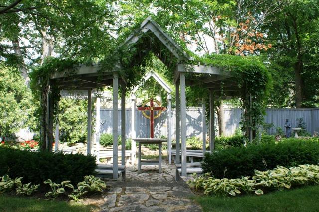Trinity Prayer Garden B2 034 (2).jpg
